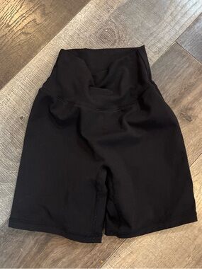 P'tula Black High-Rise Bike Shorts